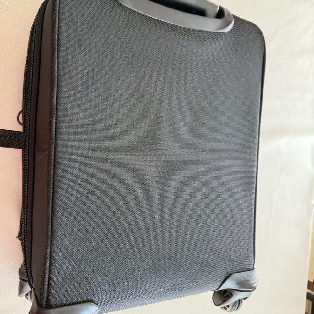Samsonite 4-Wheel Spinner Suitcase, Frequent Flyer, Soft Nylon - Picture 11 of 11
